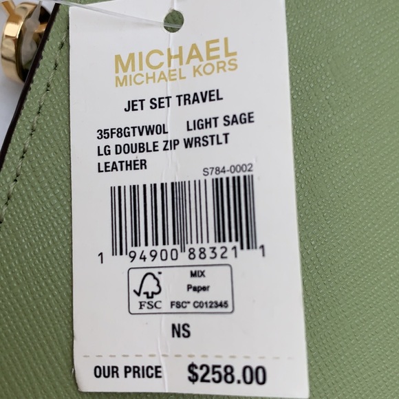 MICHAEL KORS LARGE DOUBLE ZIP WRISTLET WALLET LIGHT SAGE COLOR - Picture 2 of 13